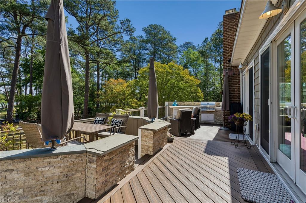 Yorktown, Virginia, 23692, United States, 4 Bedrooms Bedrooms, ,4 BathroomsBathrooms,Residential,Active,2052006