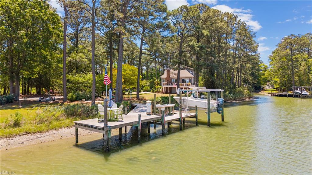 Yorktown, Virginia, 23692, United States, 4 Bedrooms Bedrooms, ,4 BathroomsBathrooms,Residential,Active,2052006