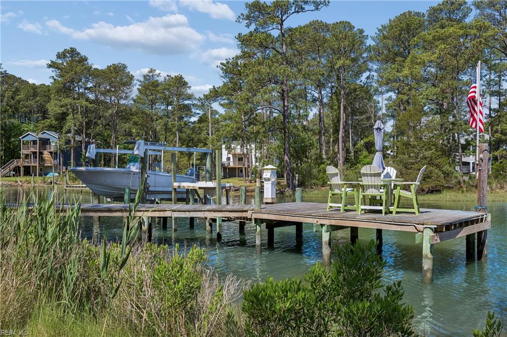 Yorktown, Virginia, 23692, United States, 4 Bedrooms Bedrooms, ,4 BathroomsBathrooms,Residential,Active,2052006