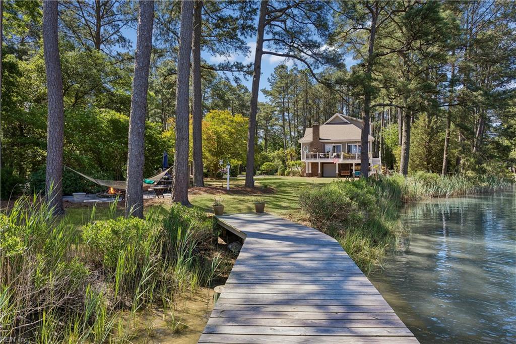 Yorktown, Virginia, 23692, United States, 4 Bedrooms Bedrooms, ,4 BathroomsBathrooms,Residential,Active,2052006