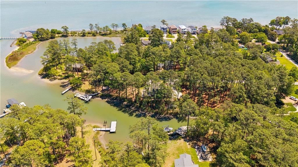 Yorktown, Virginia, 23692, United States, 4 Bedrooms Bedrooms, ,4 BathroomsBathrooms,Residential,Active,2052006
