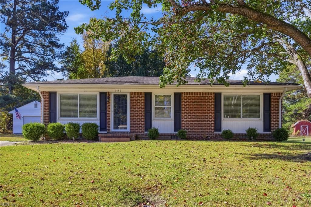 Photo of 1446 Chancellor Court, Suffolk, VA 23434 (MLS # 10608237)