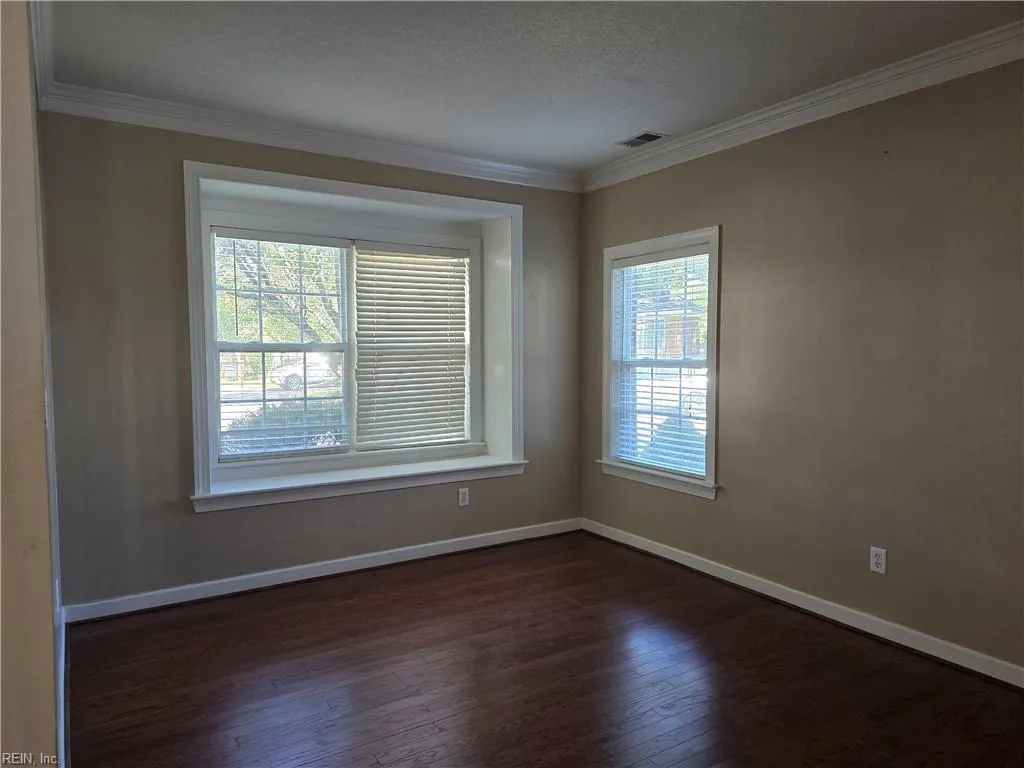 Chesapeake, Virginia 23320, United States, 4 Bedrooms Bedrooms, ,3 BathroomsBathrooms,Residential,Active,224304