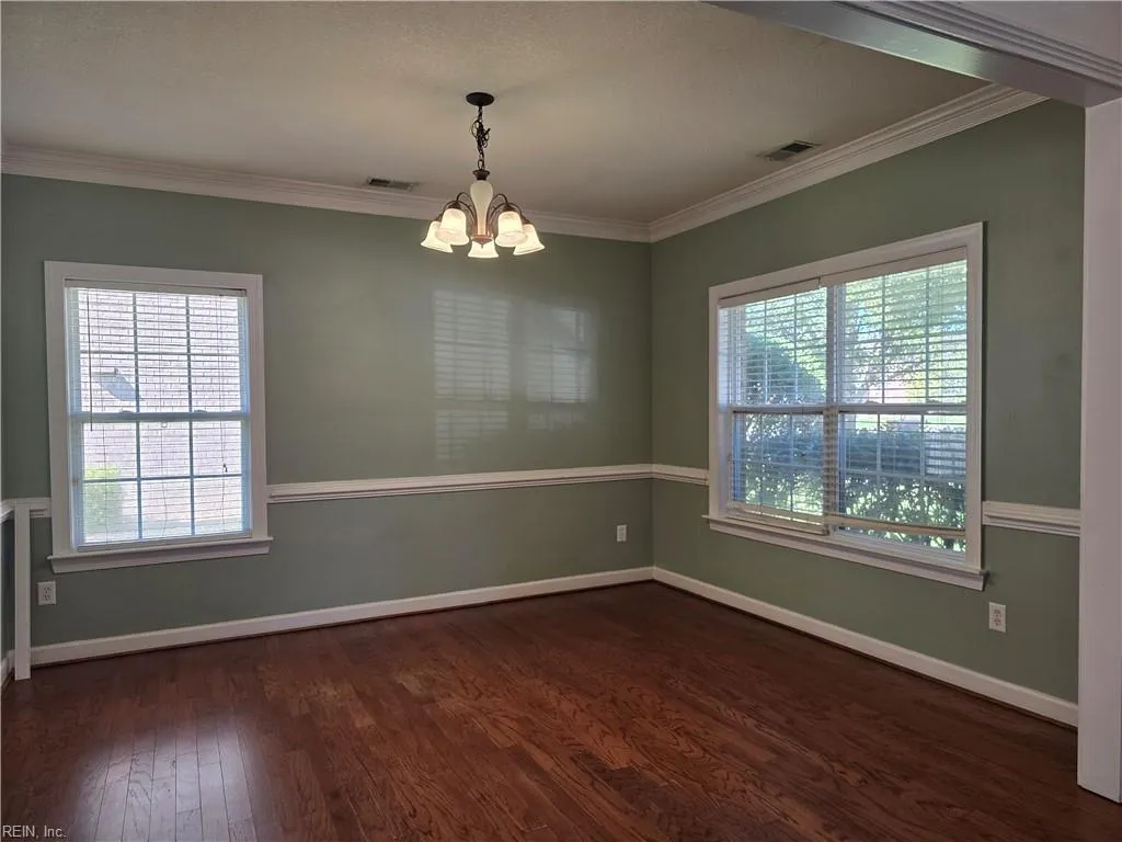 Chesapeake, Virginia 23320, United States, 4 Bedrooms Bedrooms, ,3 BathroomsBathrooms,Residential,Active,224304