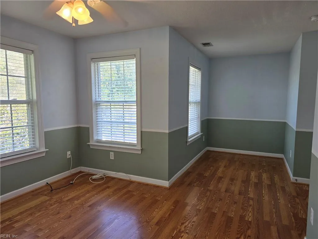 Chesapeake, Virginia 23320, United States, 4 Bedrooms Bedrooms, ,3 BathroomsBathrooms,Residential,Active,224304