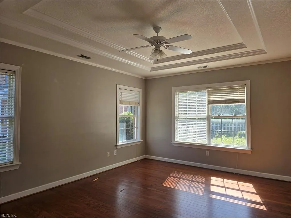 Chesapeake, Virginia 23320, United States, 4 Bedrooms Bedrooms, ,3 BathroomsBathrooms,Residential,Active,224304