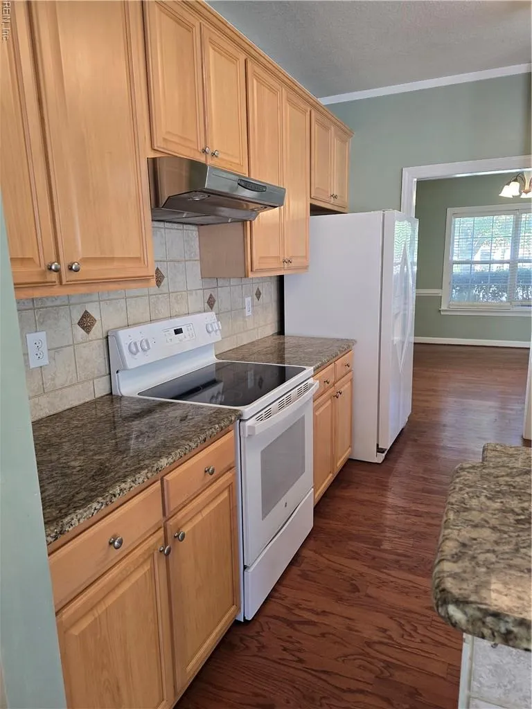 Chesapeake, Virginia 23320, United States, 4 Bedrooms Bedrooms, ,3 BathroomsBathrooms,Residential,Active,224304