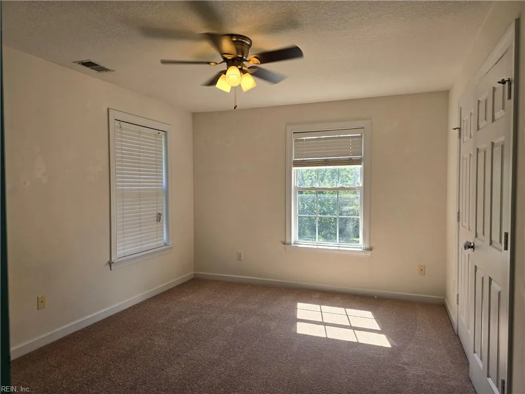 Chesapeake, Virginia 23320, United States, 4 Bedrooms Bedrooms, ,3 BathroomsBathrooms,Residential,Active,224304