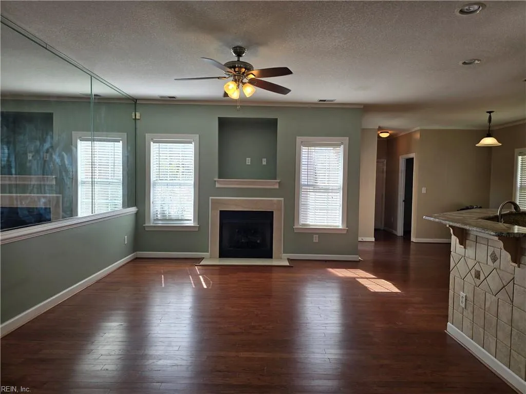 Chesapeake, Virginia 23320, United States, 4 Bedrooms Bedrooms, ,3 BathroomsBathrooms,Residential,Active,224304