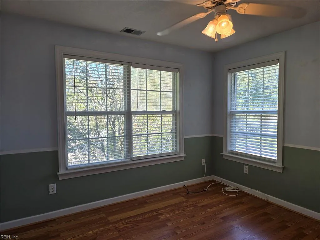 Chesapeake, Virginia 23320, United States, 4 Bedrooms Bedrooms, ,3 BathroomsBathrooms,Residential,Active,224304