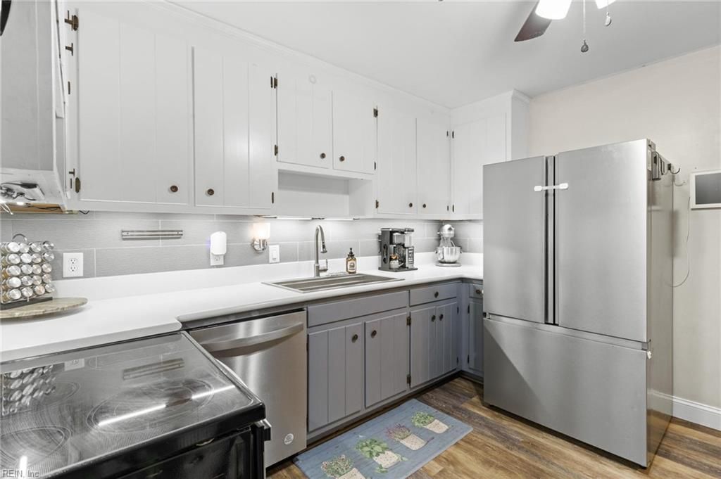 Photo of 6279 Jones Creek Drive, Gloucester, VA 23061 (MLS # 10604568)
