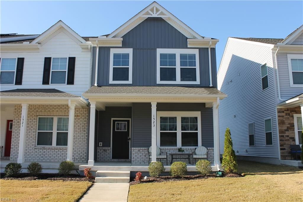 Photo of 1523 Stanford Lane, Newport News, VA 23608 (MLS # 10612843)