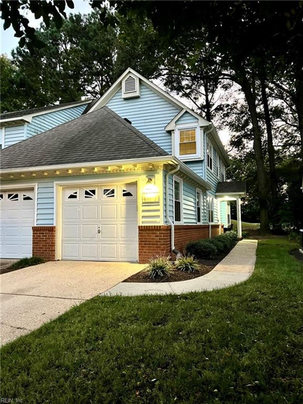 Photo of 945 Shoal Creek Trail #B, Chesapeake, VA 23320 (MLS # 10604789)
