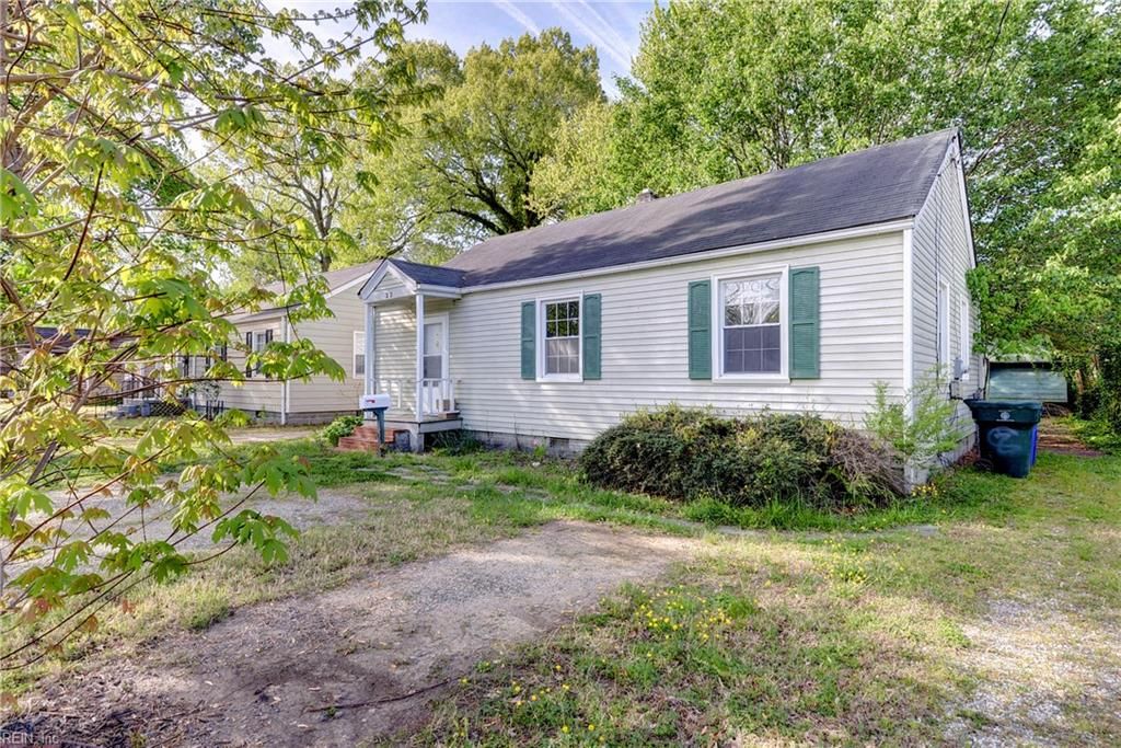 Photo of 22 Morrison Avenue, Newport News, VA 23601 (MLS # 10630278)