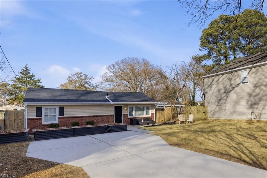 Photo of 1523 Oleander Avenue, Chesapeake, VA 23325 (MLS # 10613866)