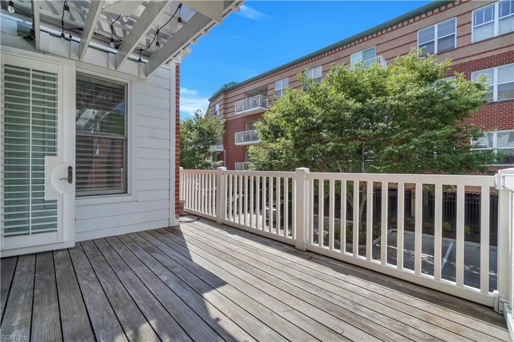 Norfolk, Virginia 23510, United States, 4 Bedrooms Bedrooms, ,4 BathroomsBathrooms,Residential,Active,174307