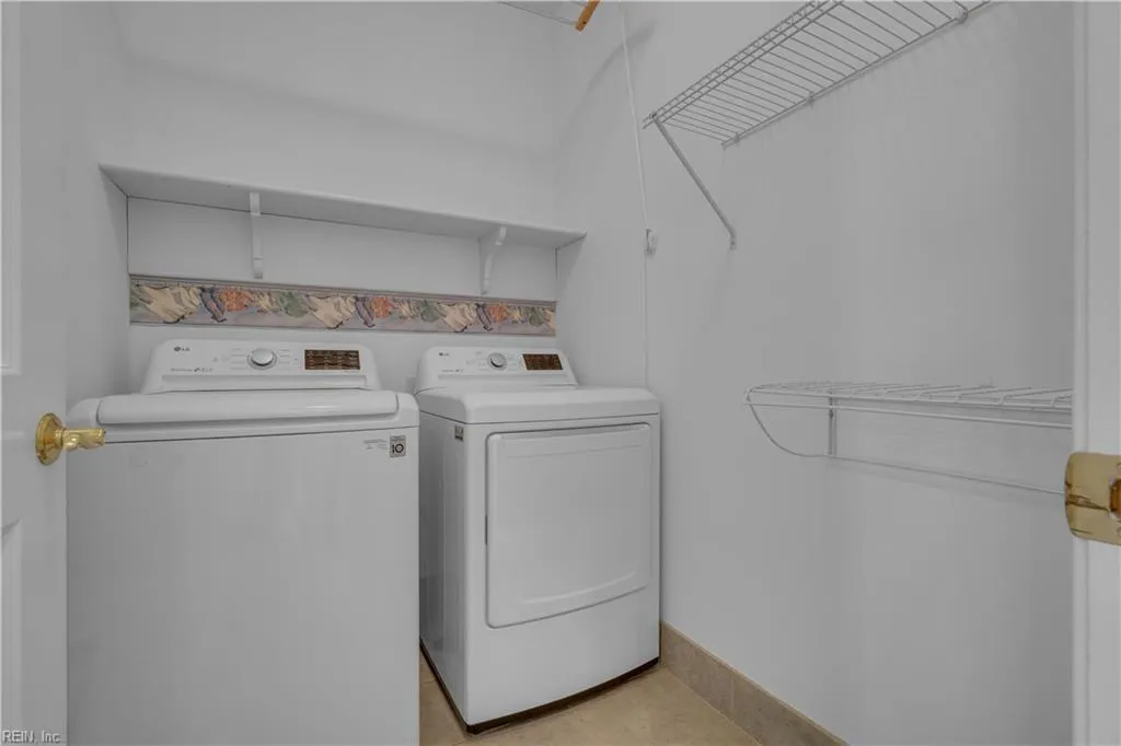 Norfolk, Virginia 23510, United States, 4 Bedrooms Bedrooms, ,4 BathroomsBathrooms,Residential,Active,174307