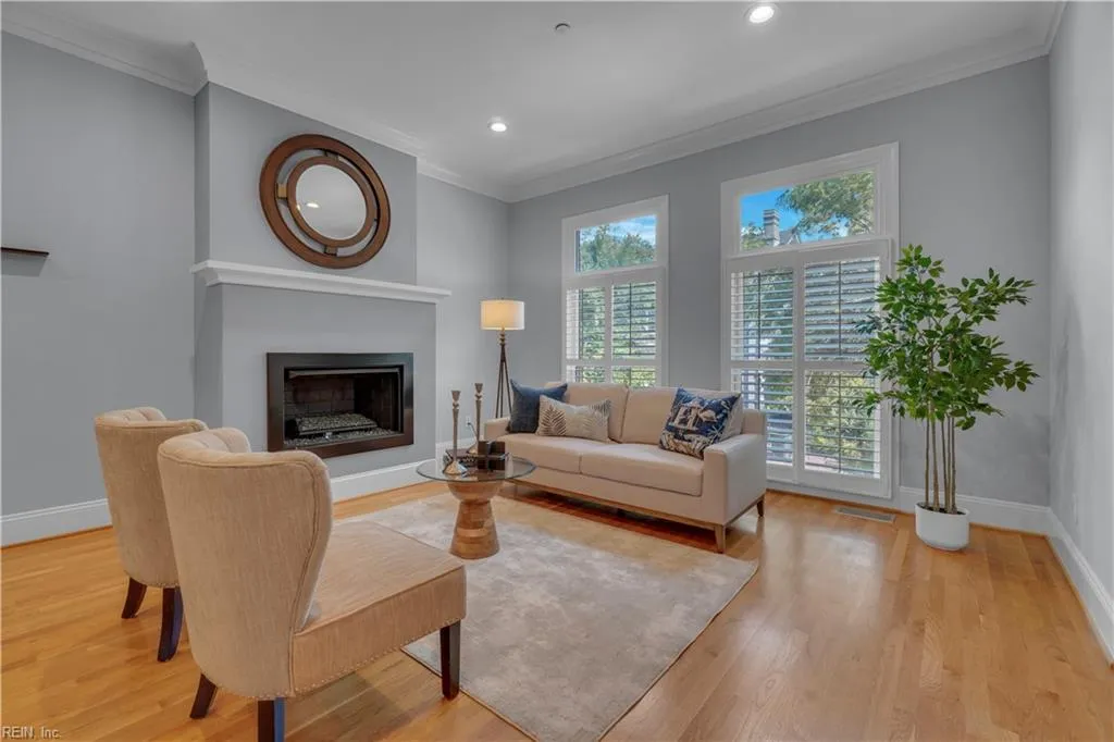 Norfolk, Virginia 23510, United States, 4 Bedrooms Bedrooms, ,4 BathroomsBathrooms,Residential,Active,174307