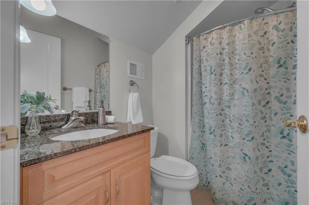 Norfolk, Virginia 23510, United States, 4 Bedrooms Bedrooms, ,4 BathroomsBathrooms,Residential,Active,174307