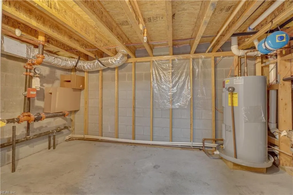 Norfolk, Virginia 23510, United States, 4 Bedrooms Bedrooms, ,4 BathroomsBathrooms,Residential,Active,174307