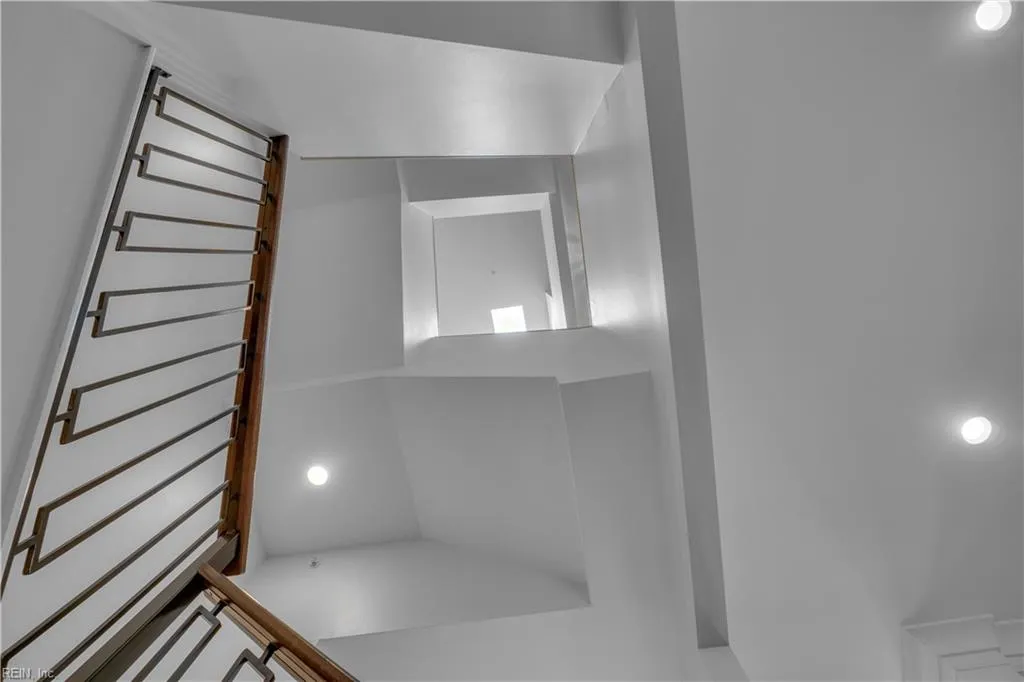 Norfolk, Virginia 23510, United States, 4 Bedrooms Bedrooms, ,4 BathroomsBathrooms,Residential,Active,174307