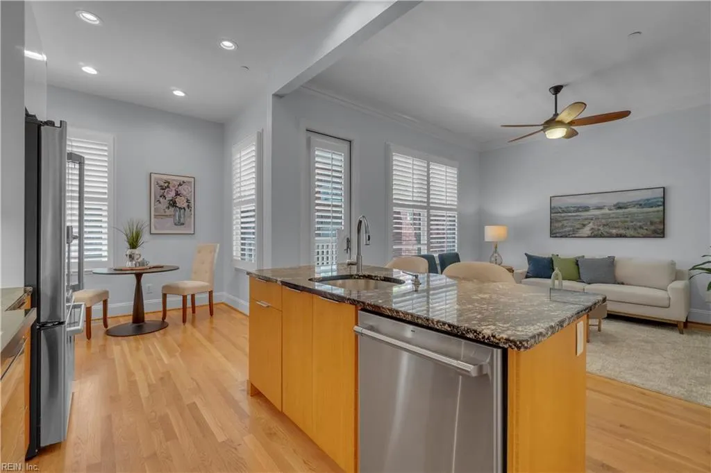 Norfolk, Virginia 23510, United States, 4 Bedrooms Bedrooms, ,4 BathroomsBathrooms,Residential,Active,174307