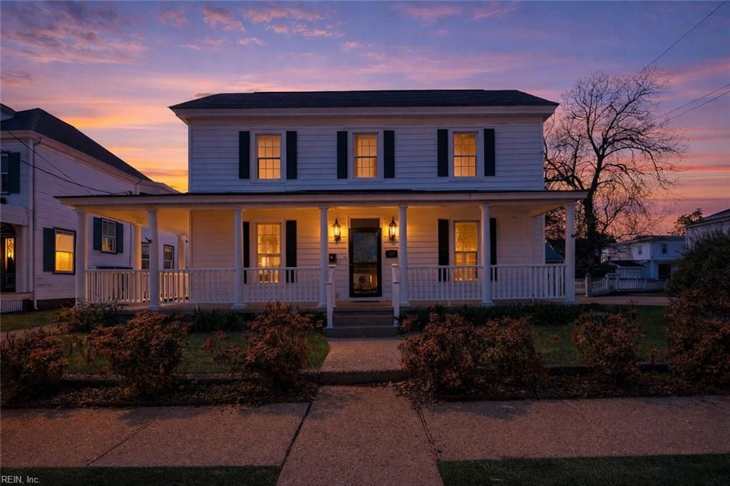 Photo of 329 Center Street, Hampton, VA 23669 (MLS # 10641933)