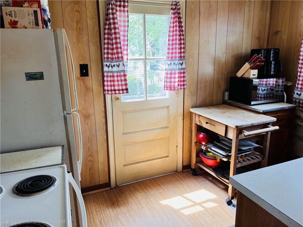 Photo of 3403 ARLINGTON Place, Portsmouth, VA 23707 (MLS # 10638729)