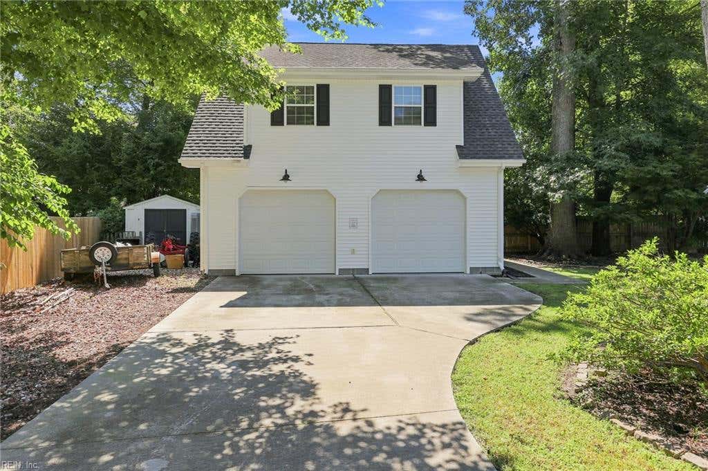 Photo of 1205 Cutspring Road, Chesapeake, VA 23322 (MLS # 10646647)