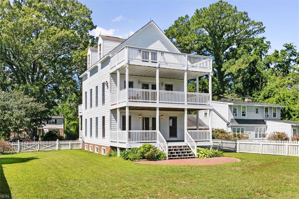 Photo of 104 Pulaski Street, Yorktown, VA 23690 (MLS # 10646153)