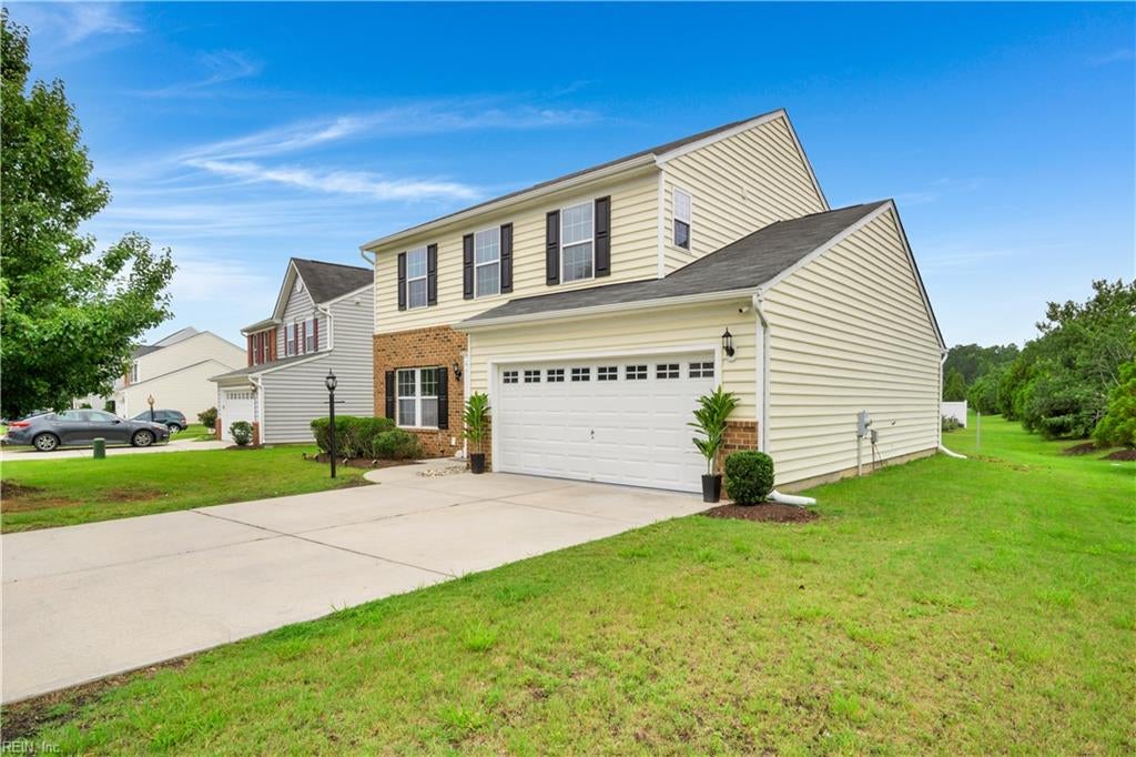Photo of 10868 White Dogwood Drive, Providence Forge, VA 23140 (MLS # 10643700)