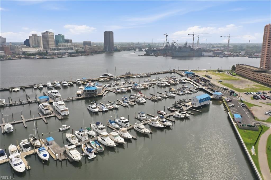 One Crawford Parkway Unit 1107, Portsmouth, VA, 23704