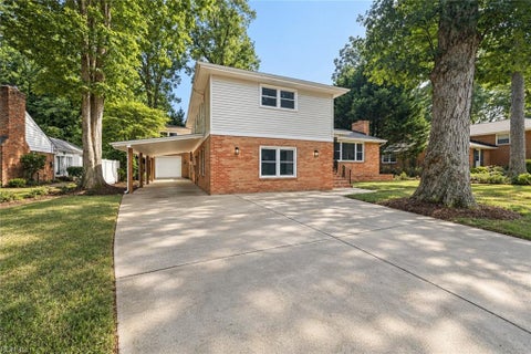 Photo of 537 Hallmark Drive, Newport News, VA 23606 (MLS # 10653420)