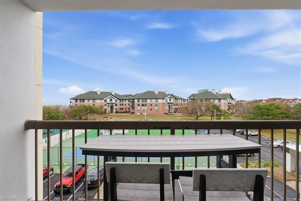 Photo of 3288 Page Ave Avenue #313, Virginia Beach, VA 23451 (MLS # 10625310)