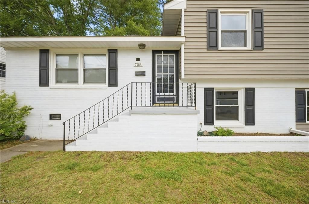Photo of 708 Arlington Terrace, Hampton, VA 23666 (MLS # 10635273)