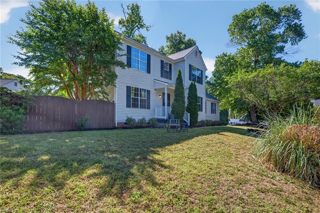 Photo of 3100 Maplewood Place, Williamsburg, VA 23185 (MLS # 10634264)