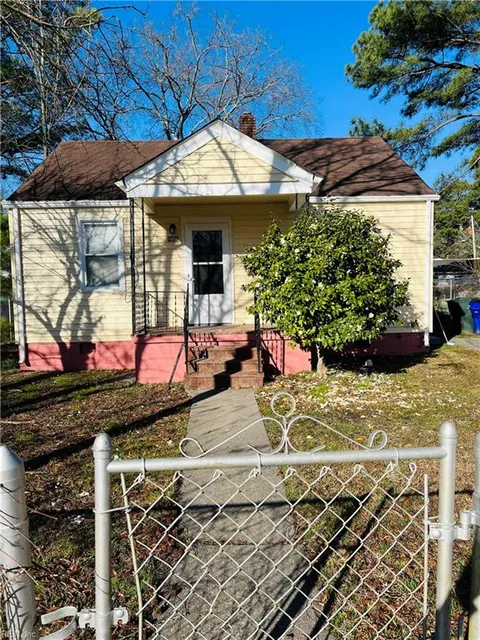 2735 Harrell Avenue, Norfolk, VA 23509 - #: 10575527