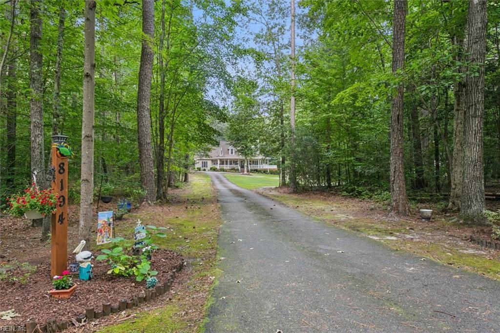 Photo of 8194 Manor Drive, Gloucester, VA 23061 (MLS # 10612295)