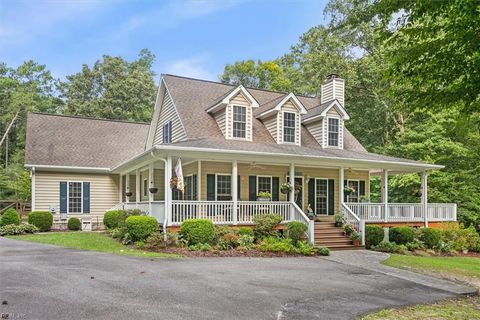 Photo of 8194 Manor Drive, Gloucester, VA 23061 (MLS # 10612295)