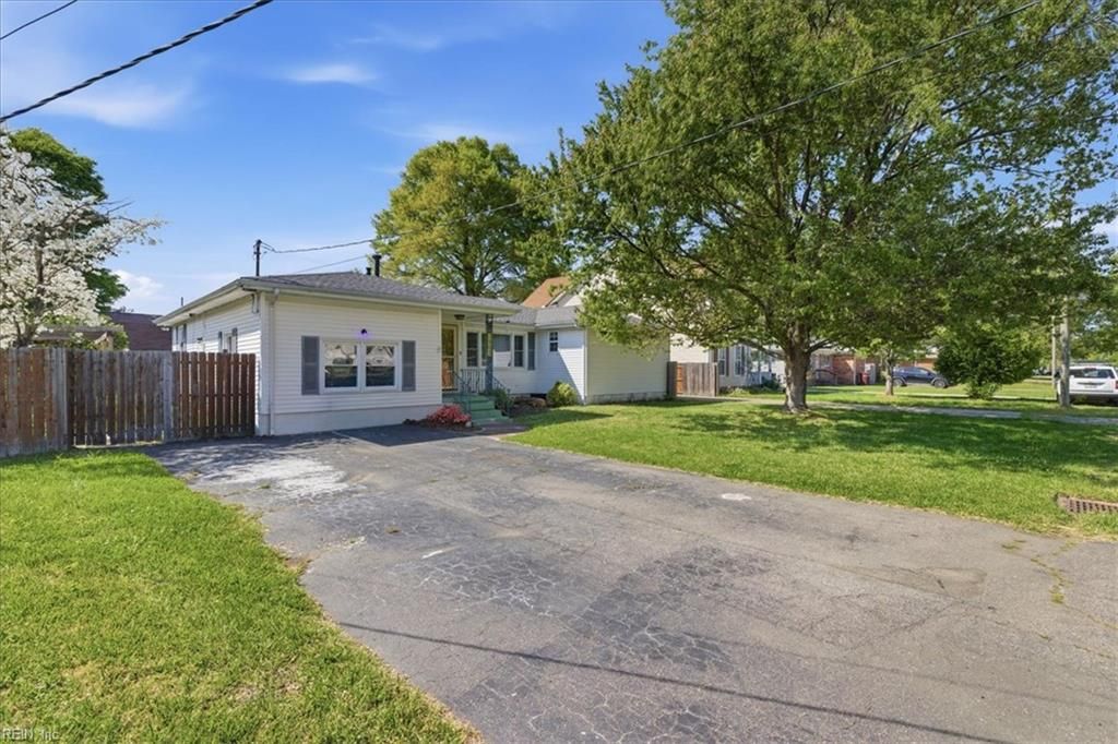 Photo of 1507 Elder Avenue, Chesapeake, VA 23325 (MLS # 10629850)