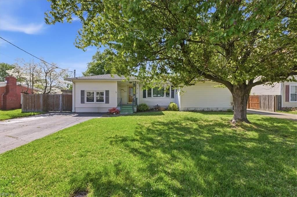 Photo of 1507 Elder Avenue, Chesapeake, VA 23325 (MLS # 10629850)