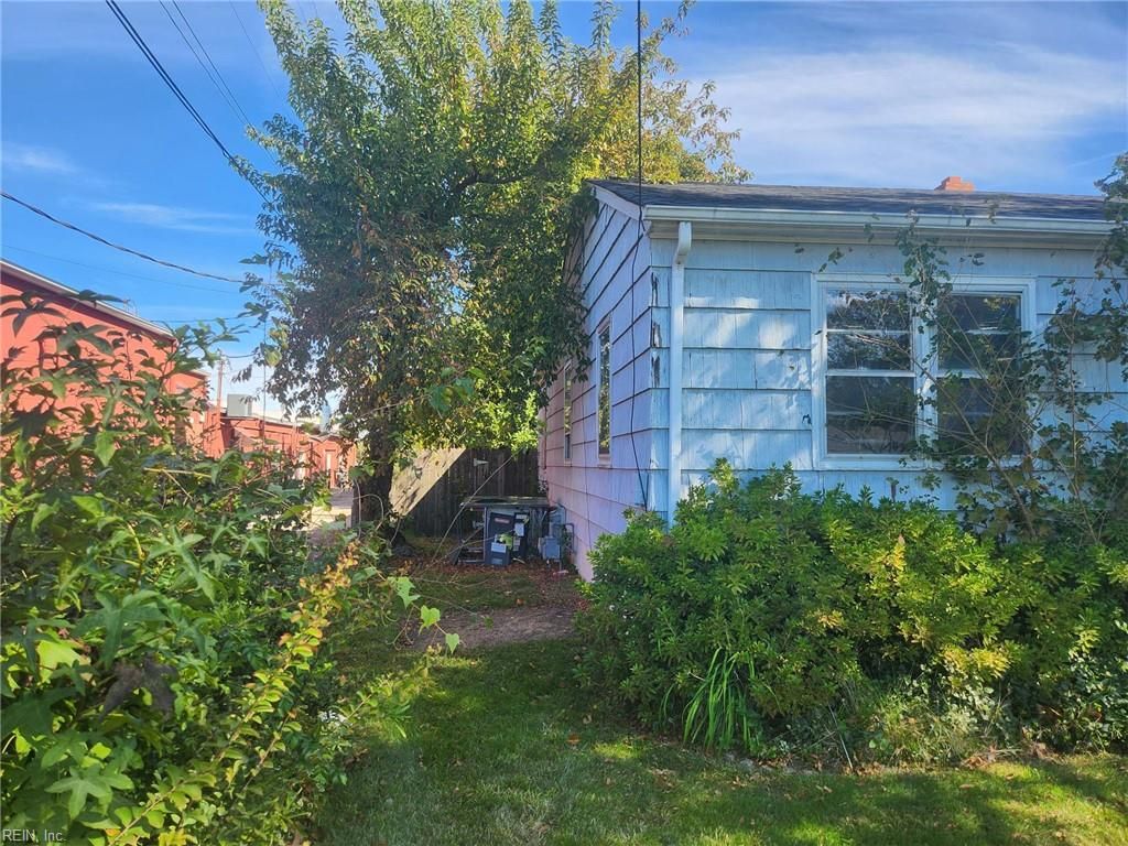 Photo of 3 Beechwood Road, Hampton, VA 23666 (MLS # 10615186)