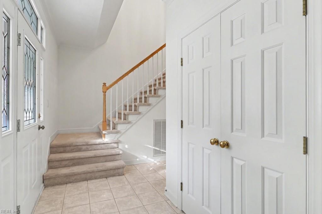 Photo of 104 Compass Court, Yorktown, VA 23693 (MLS # 10629034)