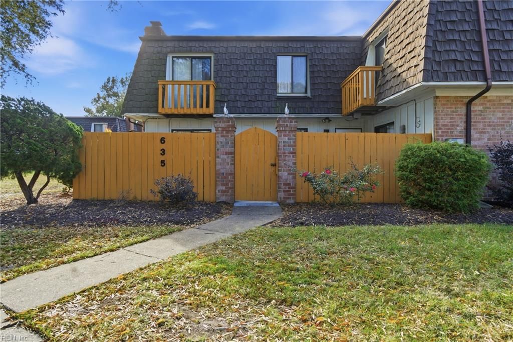 Photo of 635 Ocean Lakes Drive, Virginia Beach, VA 23454 (MLS # 10609713)