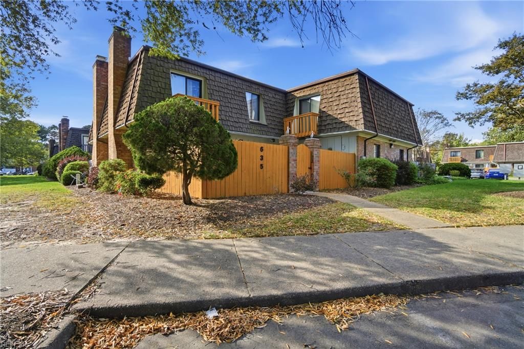 Photo of 635 Ocean Lakes Drive, Virginia Beach, VA 23454 (MLS # 10609713)