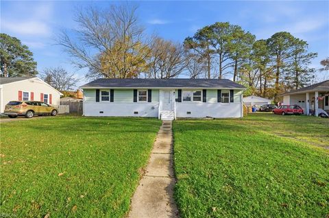 Photo of 213 Kingwood Drive, Newport News, VA 23601 (MLS # 10611972)