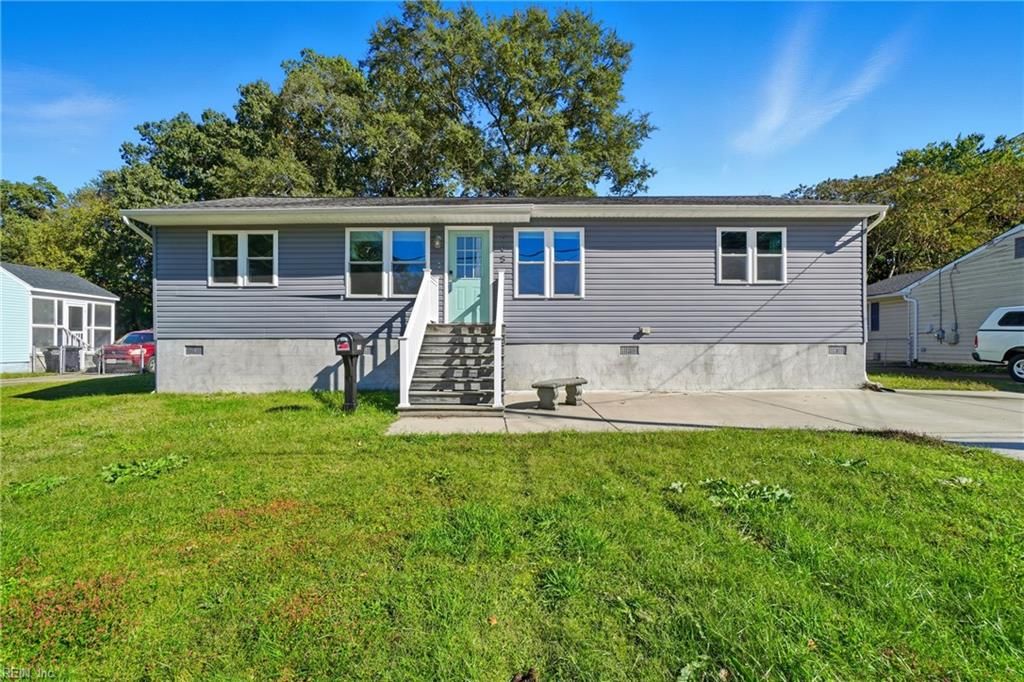 Photo of 605 Jewell Avenue, Portsmouth, VA 23701 (MLS # 10606847)