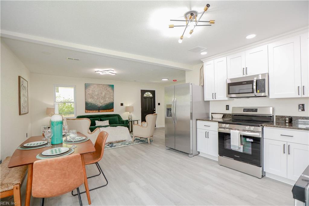 219 Baker ST