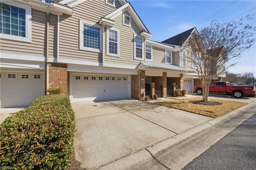 Photo of 1005 Bay Breeze Boulevard, Suffolk, VA 23435 (MLS # 10623149)