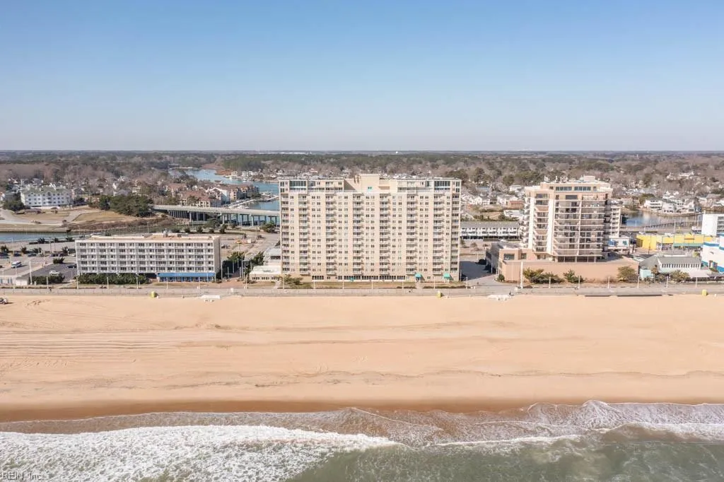 Virginia Beach, Virginia 23451, United States, 2 Bedrooms Bedrooms, ,2 BathroomsBathrooms,Residential,Active,88960